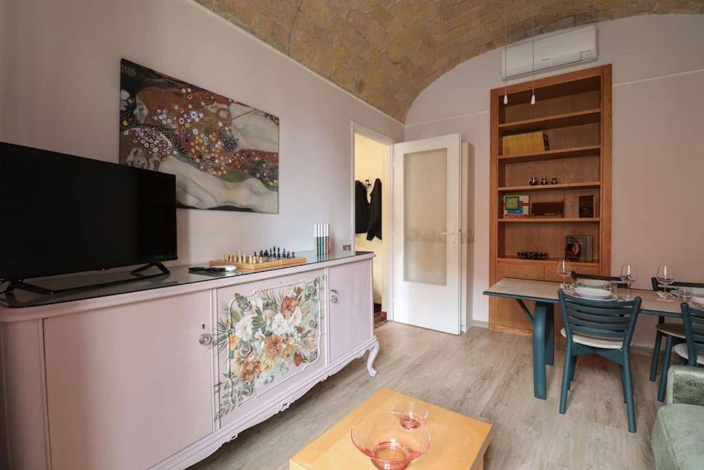 Termini Treasure - Elegant Retreat Apartment Рим Екстериор снимка